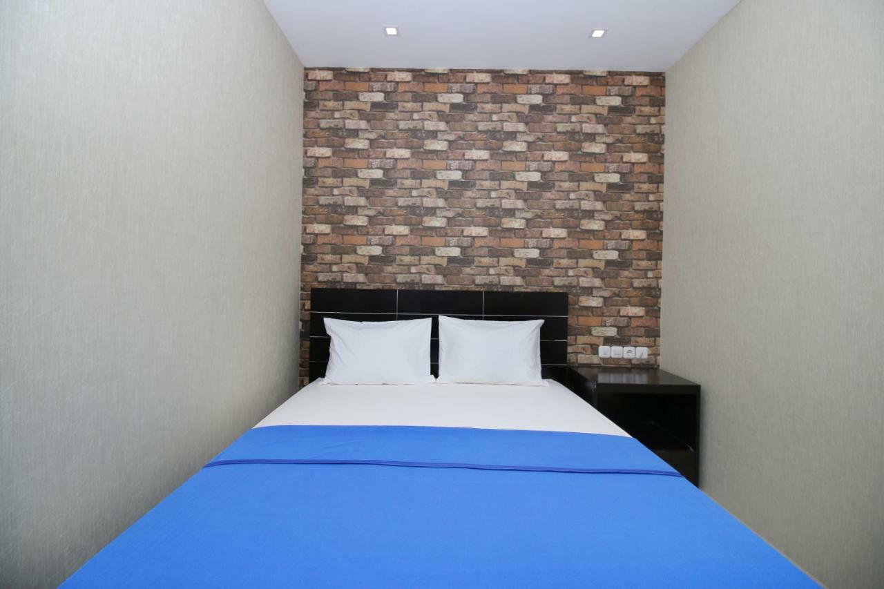 Kamar Keluarga Kampung Bali III Hostel Τζακάρτα Εξωτερικό φωτογραφία